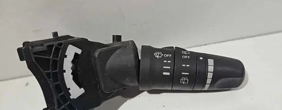 Nissan X-Trail T30 Wiper control stalk 252608H700