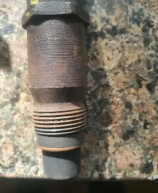 BMW 5 E34 Fuel injector KCA17s101 083310