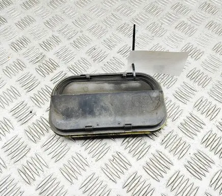 Mercedes-Benz CLA C117 X117 W117 Quarter panel pressure vent A1698300342