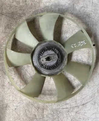 Volkswagen Crafter Fan impeller 04L121301A