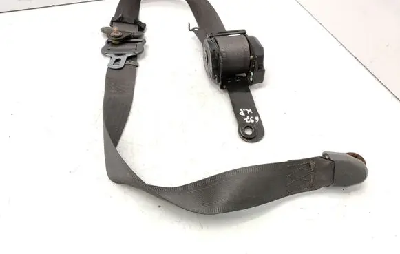 Mazda 929 Front seatbelt WH50830 96HE25L