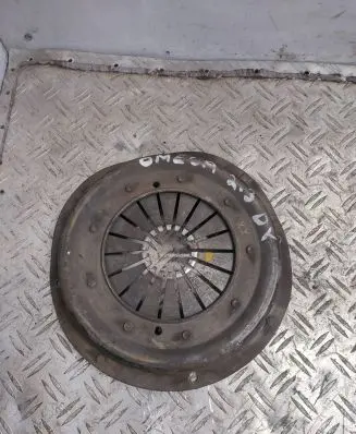 Opel Omega A Pressure plate 