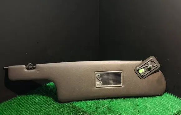 Iveco Daily 35.8 - 9 Sun visor
