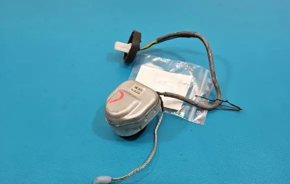Mazda 3 I Xenon bulb W3T15774 IMPRK1577514