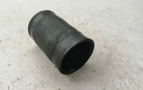 Toyota Avensis T270 Intercooler hose/pipe 1734126101