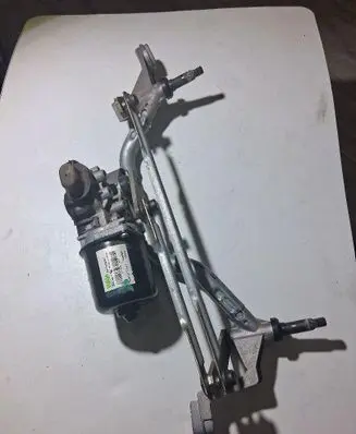 Renault Clio IV Front wiper linkage and motor 288008961R