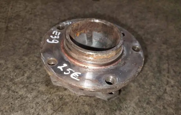 BMW 5 E39 Front wheel ball bearing 31221093427