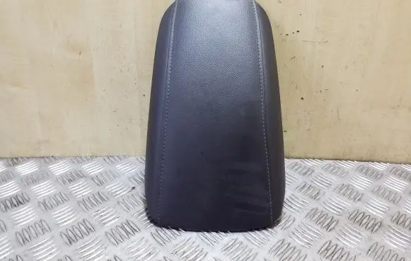Ford Mondeo MK V Armrest