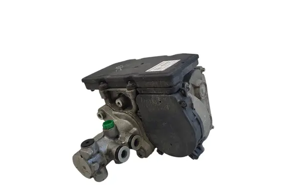 Master brake cylinder