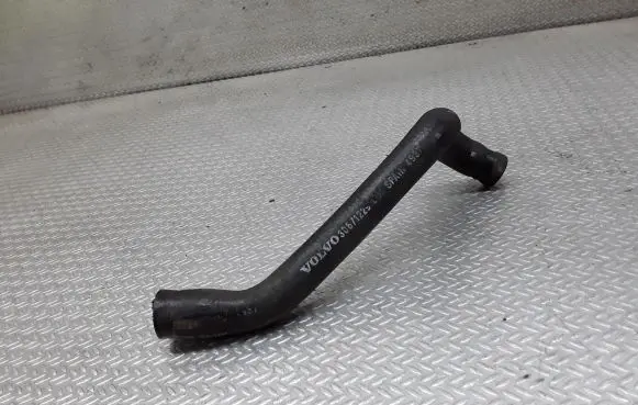 Volvo XC90 Engine coolant pipe/hose 30671229