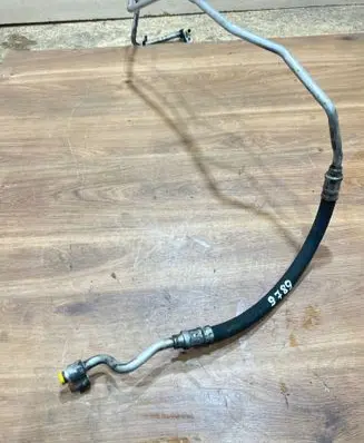 BMW 3 E90 E91 Air conditioning (A/C) pipe/hose 