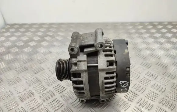 Audi A4 S4 B8 8K Generator/alternator 06H903018J
