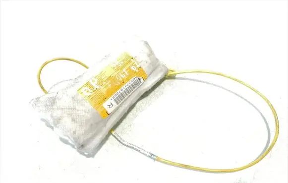 Peugeot 4007 Passenger airbag