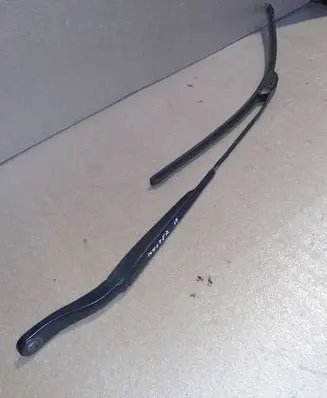 Renault Master III Front wiper blade arm 8200734776