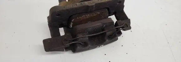 Peugeot 508 Front brake caliper