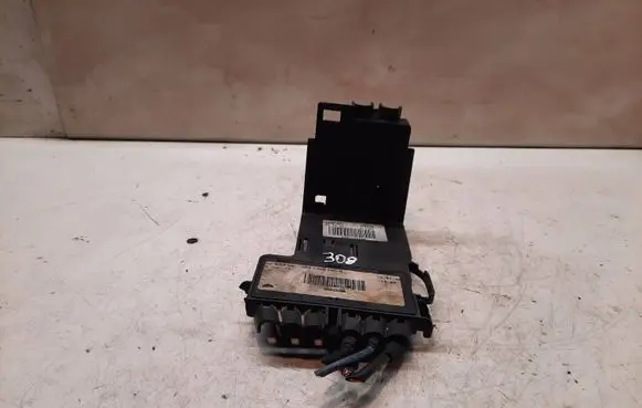 Peugeot 308 Fuse box set 9660222380