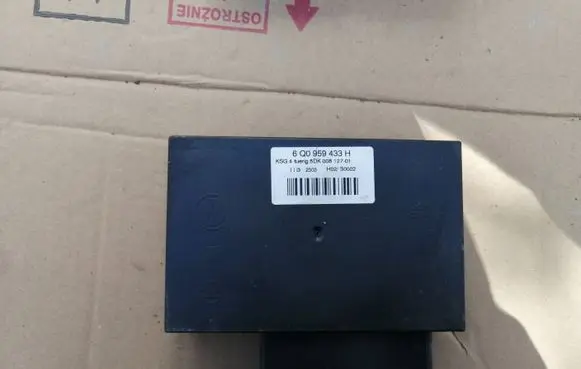Skoda Fabia Mk1 (6Y) Comfort/convenience module 6Q0959433H