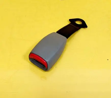 Subaru Forester SF Front seatbelt buckle 