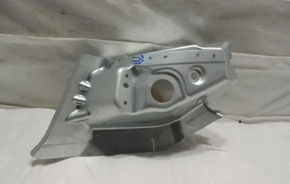 Engine bonnet/hood lock trim molding
