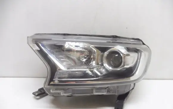 Ford Ranger Headlight/headlamp 6468