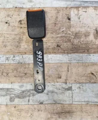 Seat Alhambra (Mk1) Front seatbelt buckle
