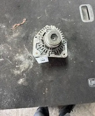 Renault Megane II Generator/alternator 2542664D