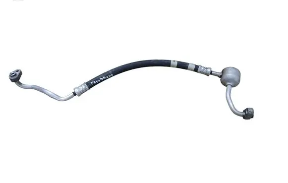 Air conditioning (A/C) pipe/hose