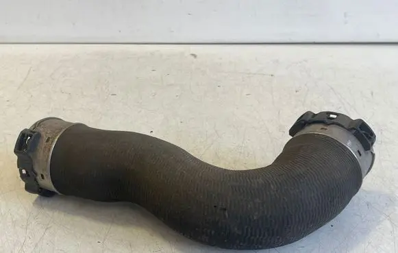 Mercedes-Benz Vito Viano W447 Intercooler hose/pipe 39360572