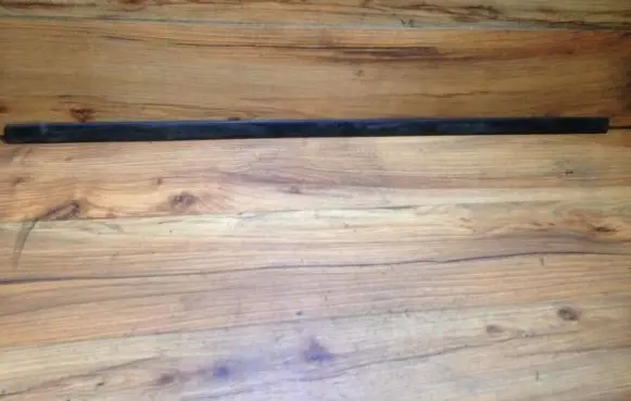 Skoda Octavia Mk1 (1U) Front door trim (molding) 1U4853516
