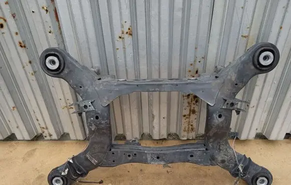 Mercedes-Benz GLE (W166 - C292) Rear subframe 