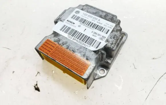 Volkswagen Eos Airbag control unit/module 1Q0959655A 0285001868 003BPA0002HJ1
