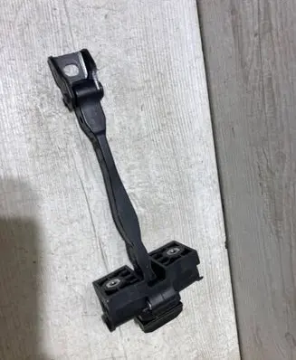 BMW X1 F48 F49 Front door check strap stopper 17w50
