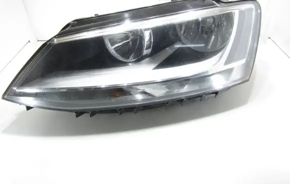 Volkswagen Jetta VI Headlight/headlamp 5C7941005H 1EL1731 1EL01039523