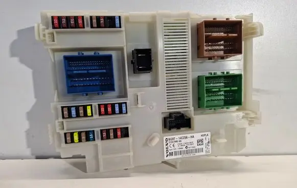 Volvo V60 Fuse module 31327995 BG9T14C256HA