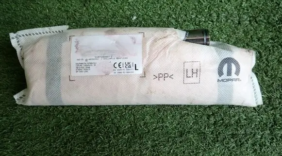 Peugeot 3008 III Seat airbag 