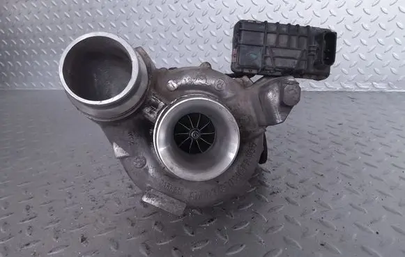 BMW 5 GT F07 Turbo 11657799759 11652414331 7799758