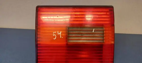 Volkswagen PASSAT B4 Rear/tail lights 394109