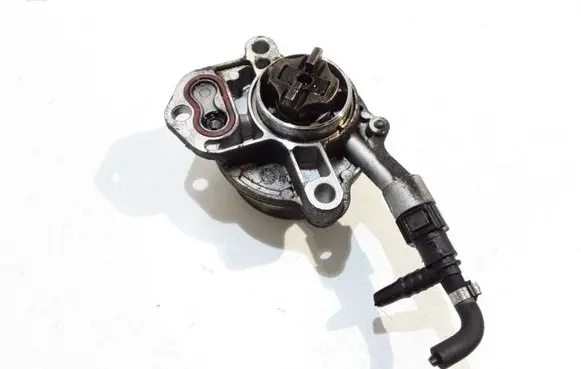Peugeot 607 Other engine bay part
