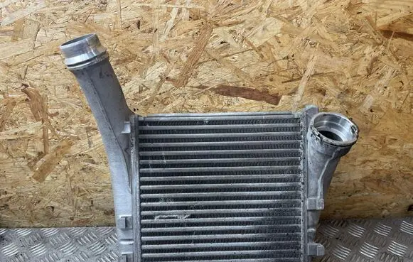 Porsche Cayenne (92A) Intercooler radiator 7P5145803B 1623090517 8F2850000