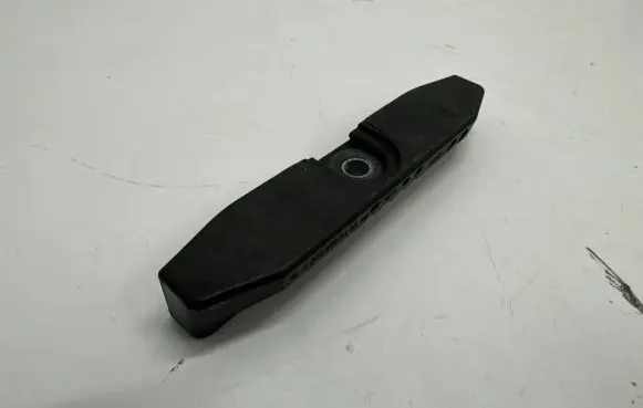 Battery bracket