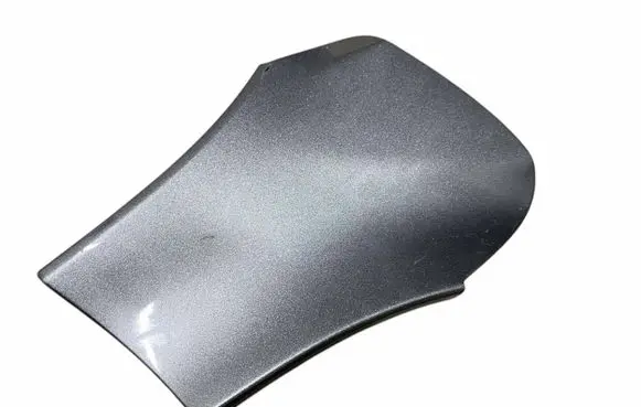 Mercedes-Benz CLS C218 X218 Front tow hook cap/cover A2188850526