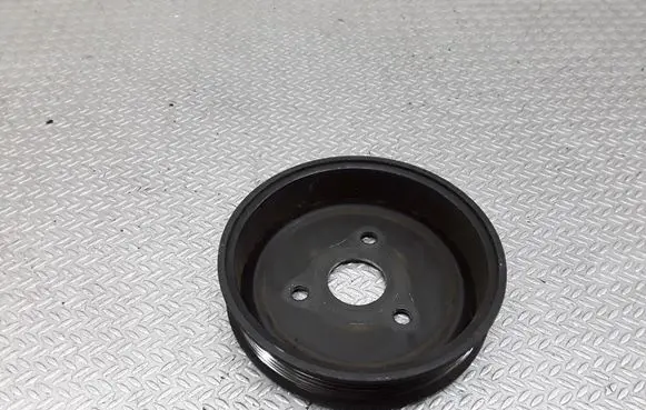 Opel Meriva B Water pump pulley 55565243