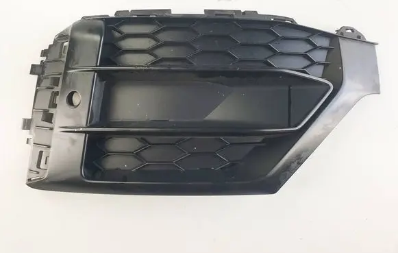 Audi Q2 - Front bumper lower grill 81A807151A AU276S