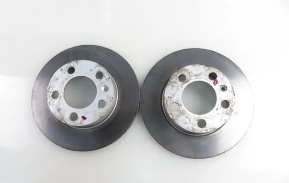 Volkswagen Bora Rear brake disc 