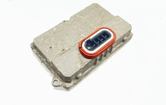 Mercedes-Benz E W211 Headlight ballast module Xenon 5DV00829000