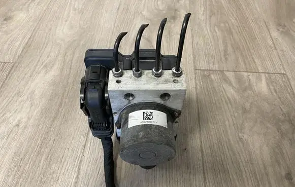 Mercedes-Benz Sprinter W907 W910 ABS control unit/module A9079003703