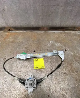 Fiat Punto (188) Rear door manual window regulator 