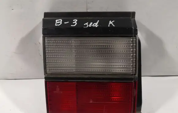 Volkswagen PASSAT B3 Tailgate rear/tail lights 357945107 133327 321945259