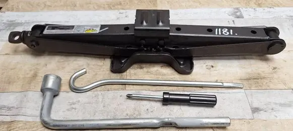 Honda CR-V Tool set 