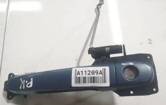 Toyota Yaris Front door exterior handle 